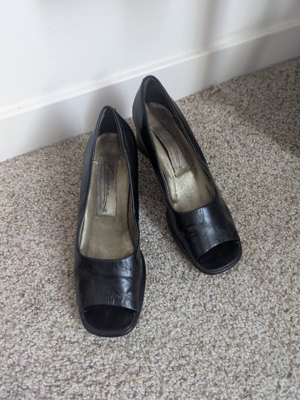 Vintage Caressa Open Toe Leather Block Heels Black Women's Size 8